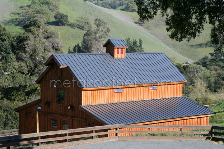 galvanized natural steel in standing seam panel