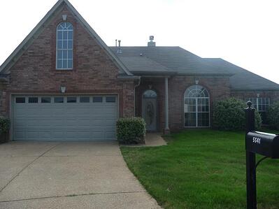 1500 Square foot Steep Pitch with Garage